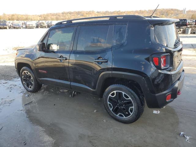 Jeep Renegade Trailhawk Image 3