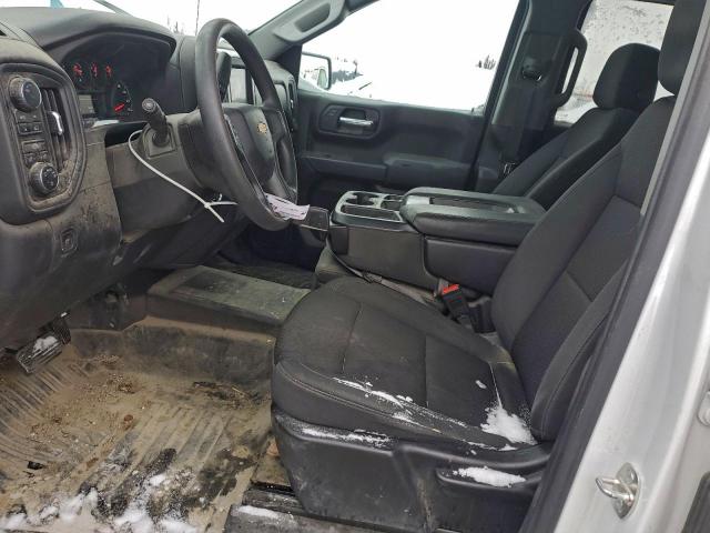 Chevrolet Silverado K1500 Image 11