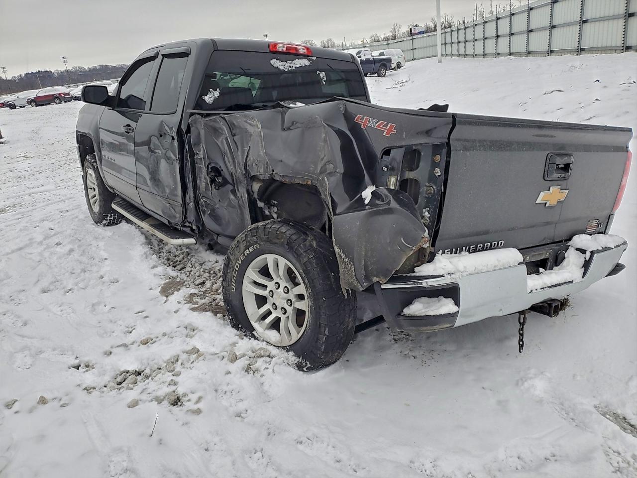 Chevrolet Silverado K1500 Lt Image 9