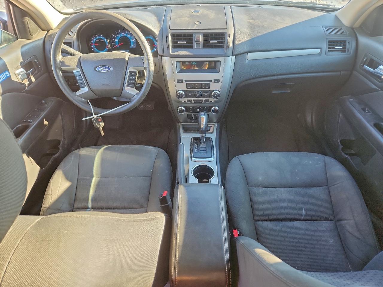 Ford Fusion Se Image 2