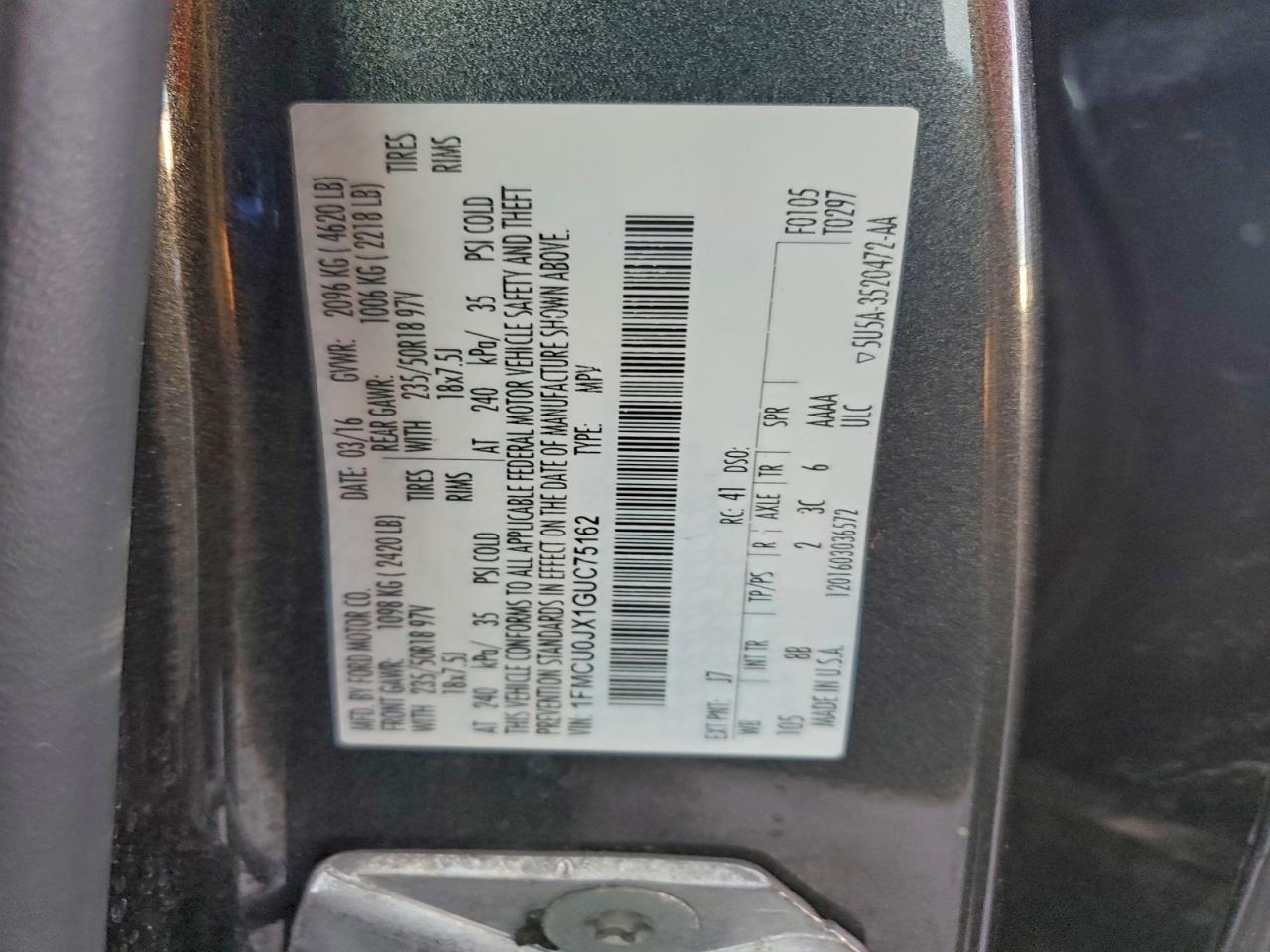 Ford Escape Titanium Image 4