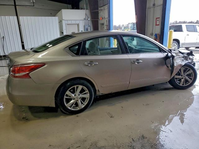 Nissan Altima 2.5 Image 12