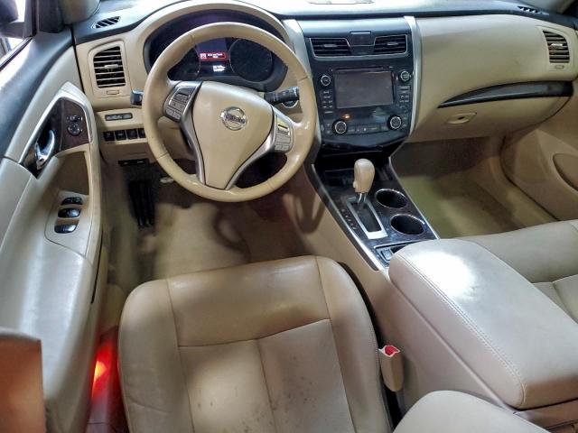 Nissan Altima 2.5 Image 4