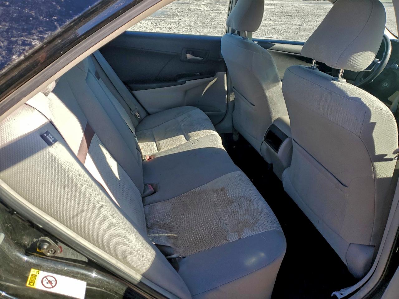 Toyota Camry Base Image 11