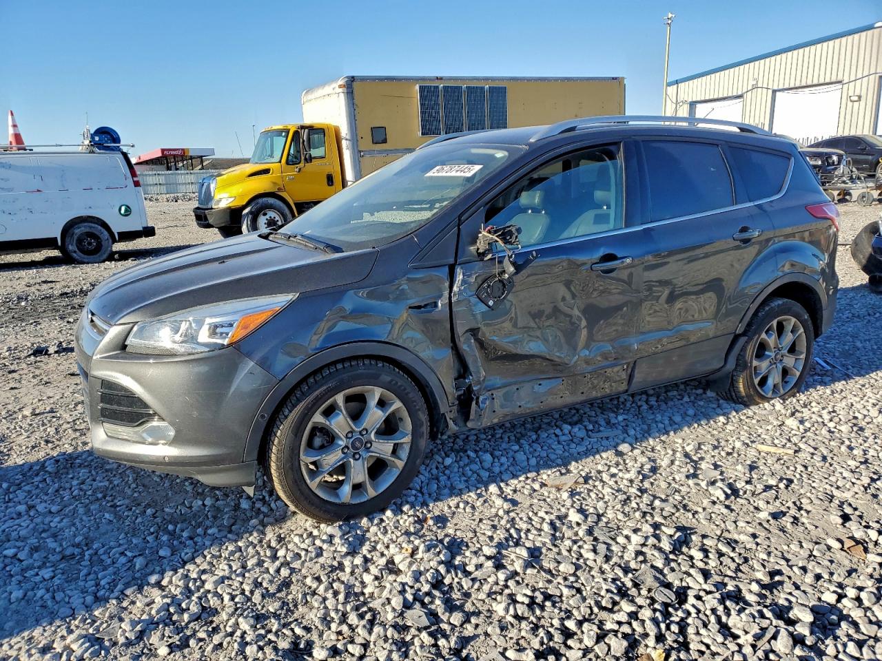 Ford Escape Titanium Image 1
