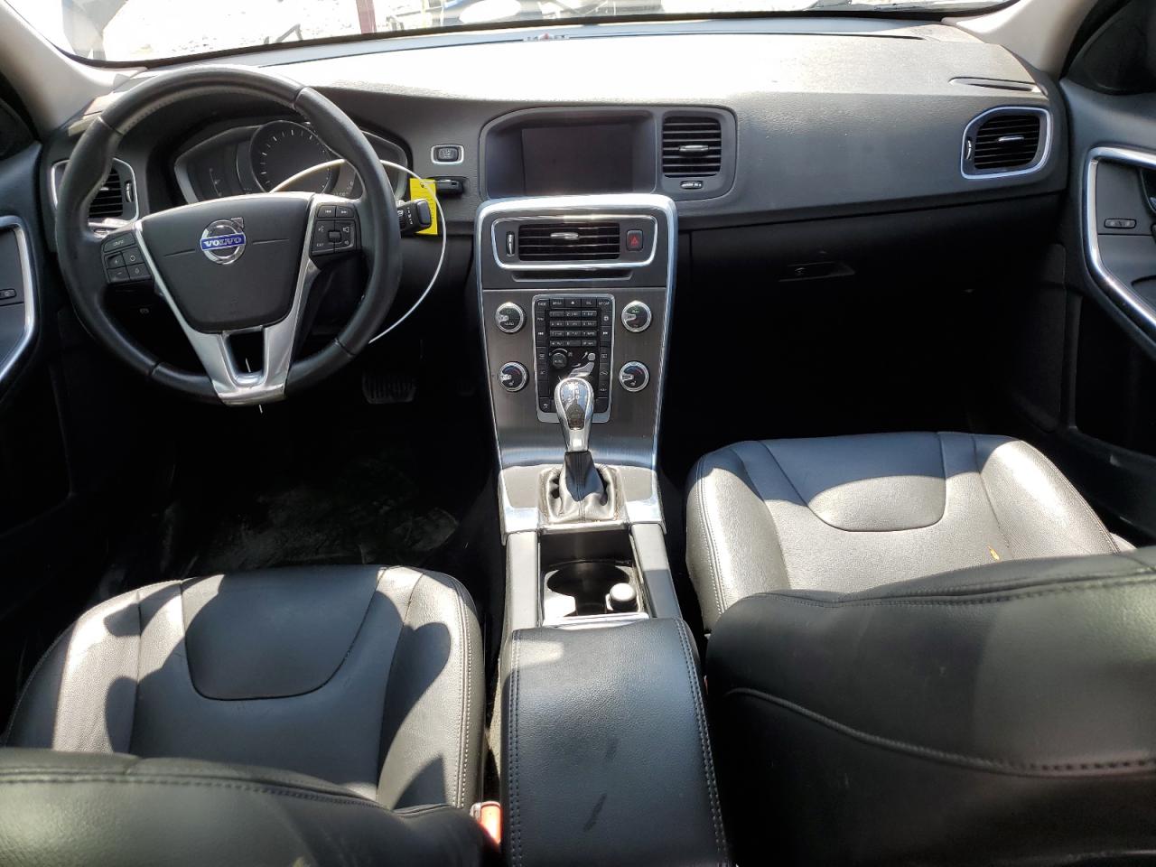 Volvo S60 Premier Image 3