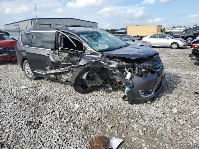 Chrysler Pacifica Touring L Image 8