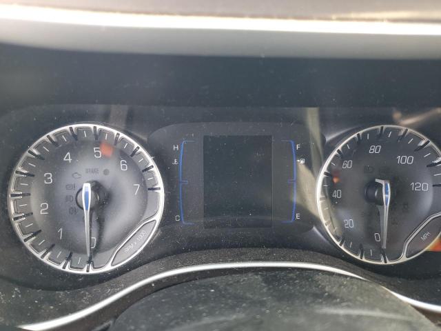 Chrysler Pacifica Touring L Image 5