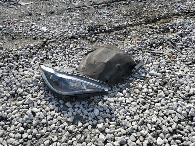 Chrysler Pacifica Touring L Image 10