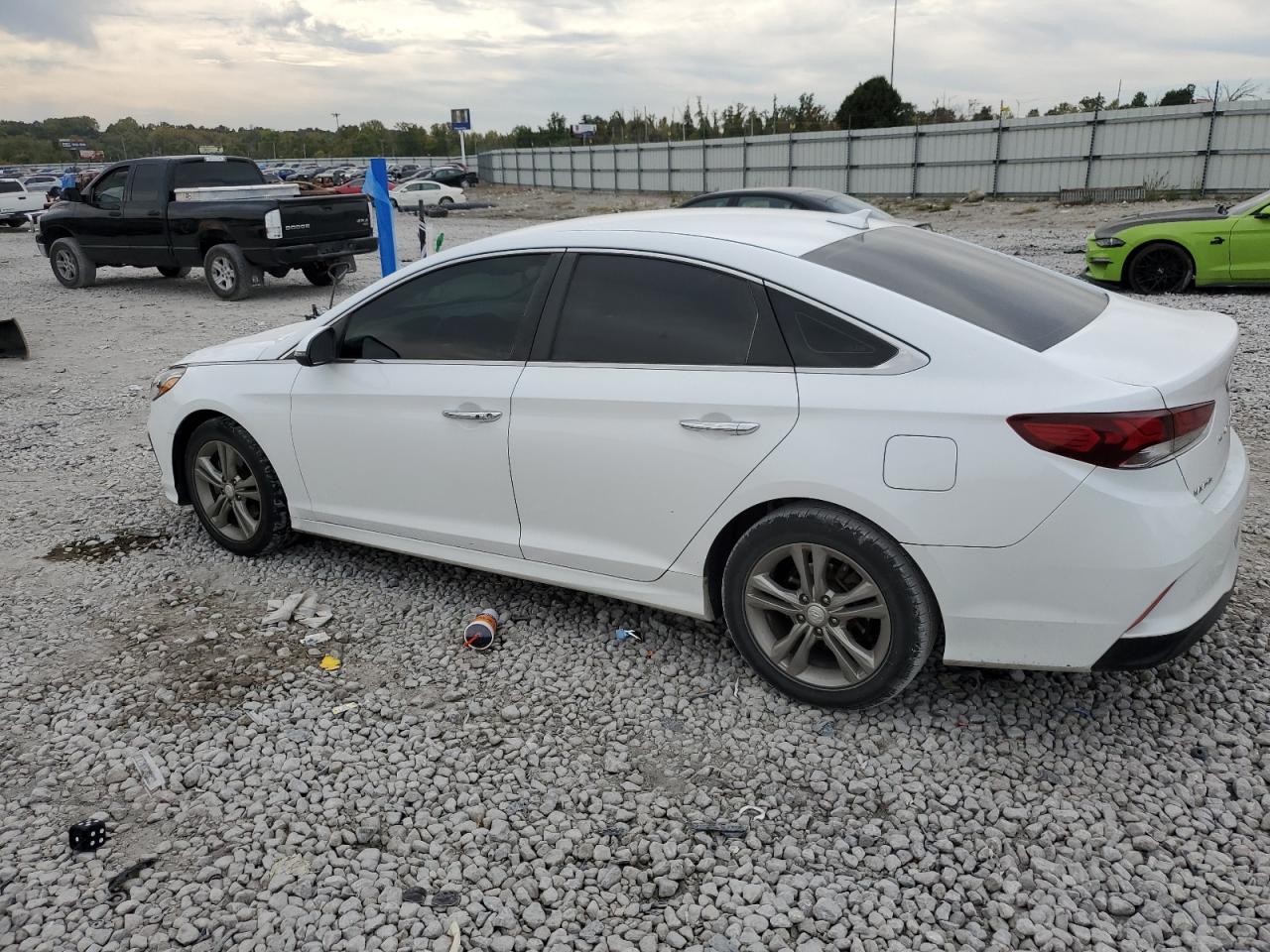 Hyundai SONATA Limited Image 3