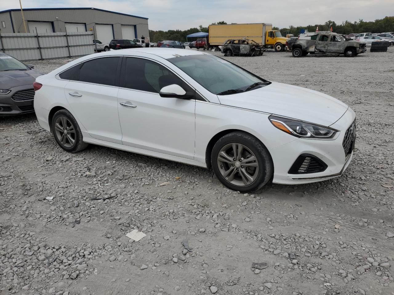 Hyundai SONATA Limited Image 4