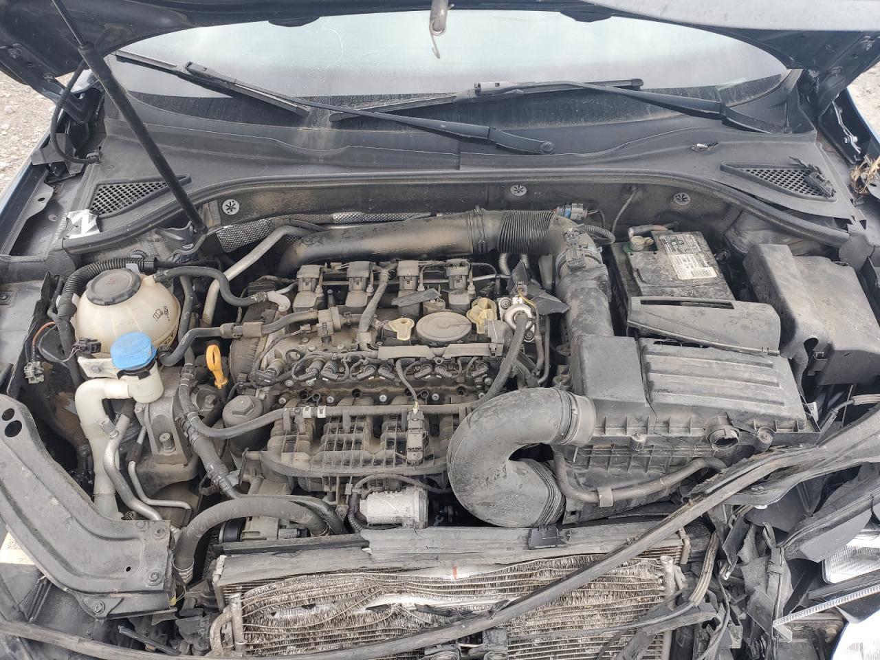 Volkswagen Passat S Image 8