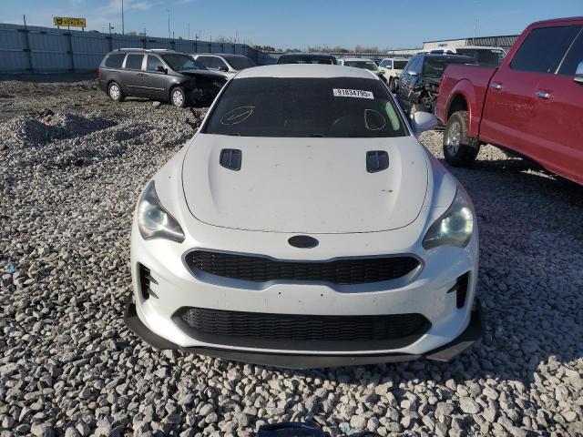 Kia Stinger Image 2