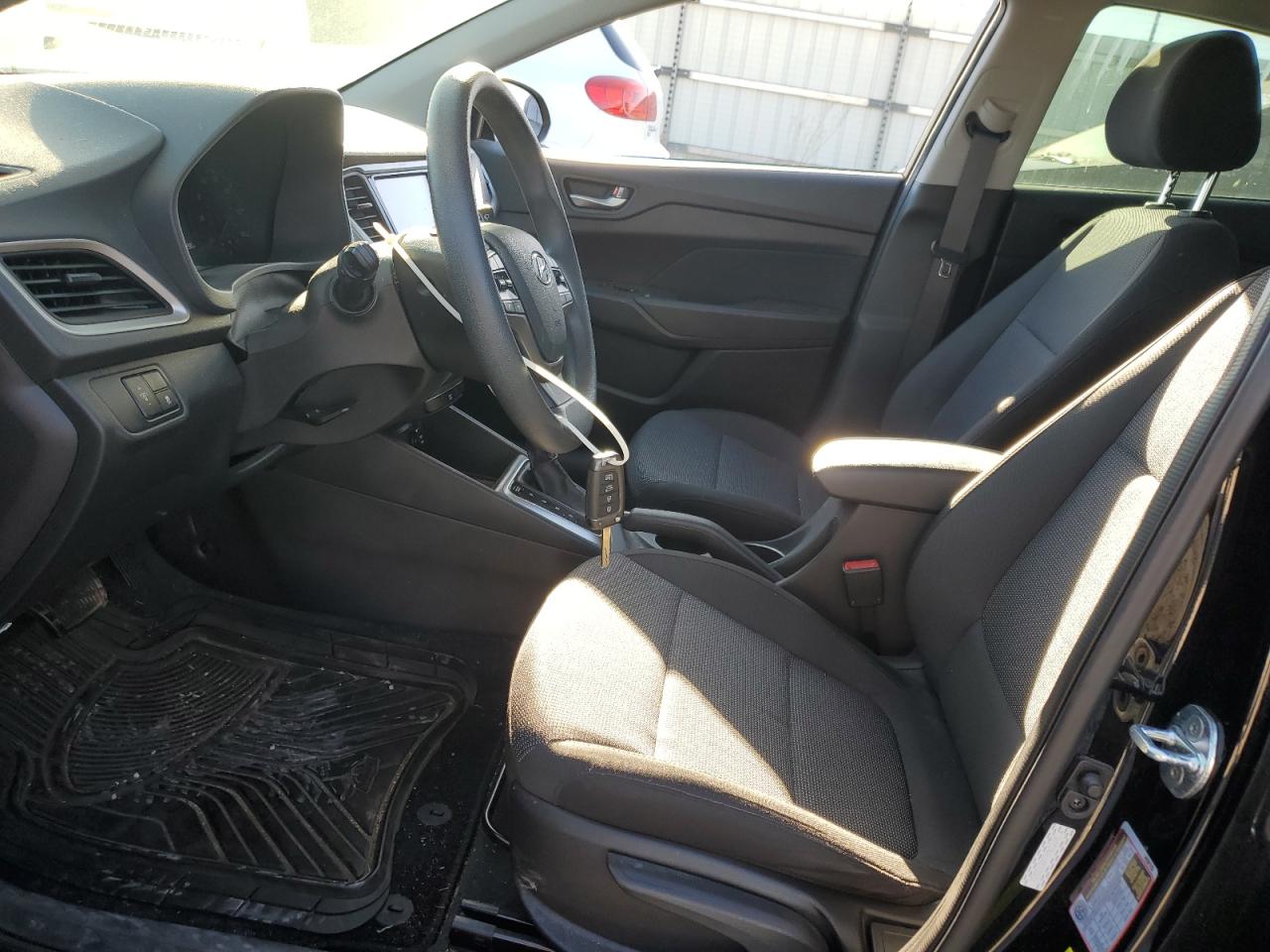 Hyundai ACCENT Se Image 5