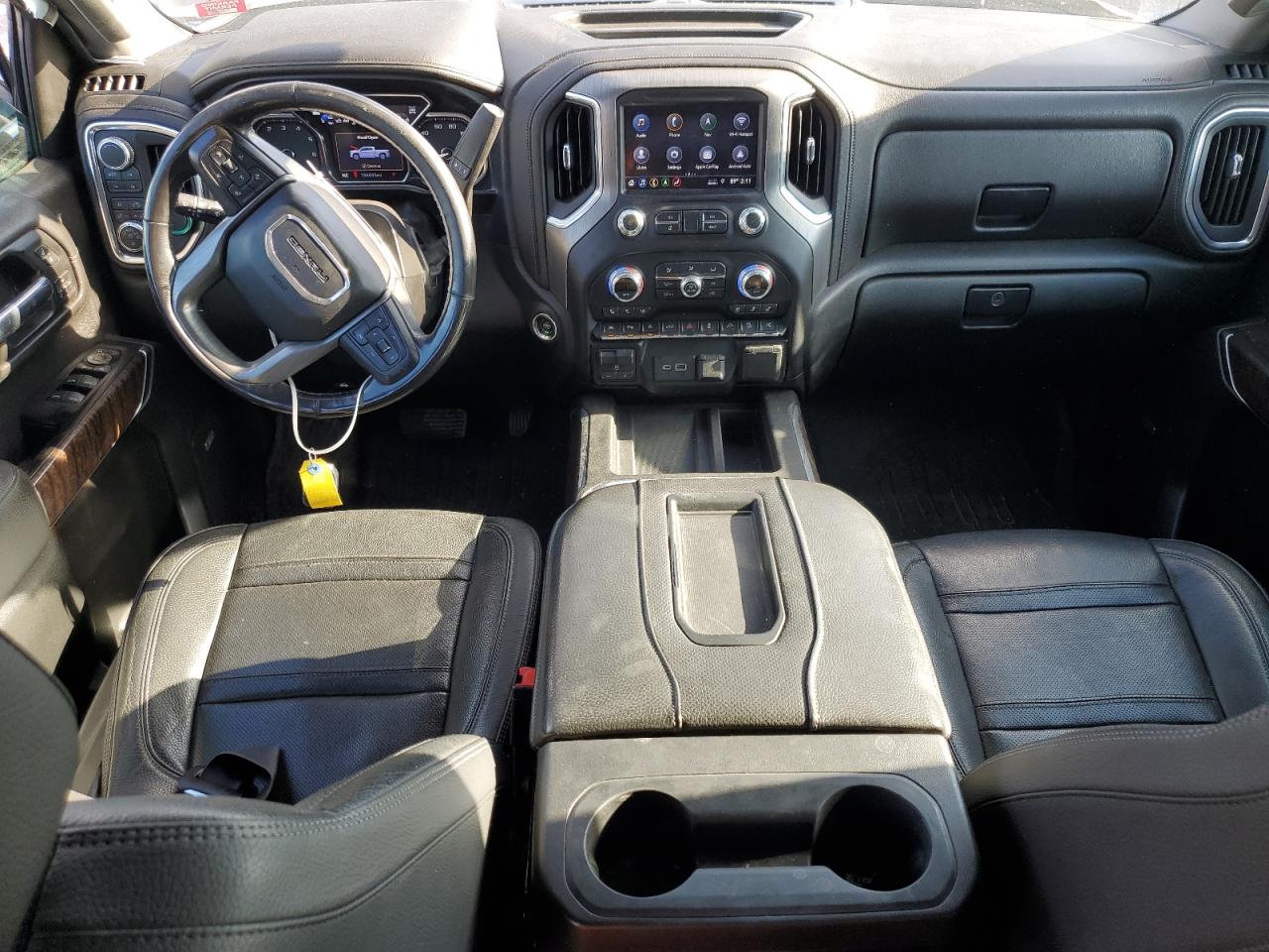 GMC Sierra K1500 Denali Image 12