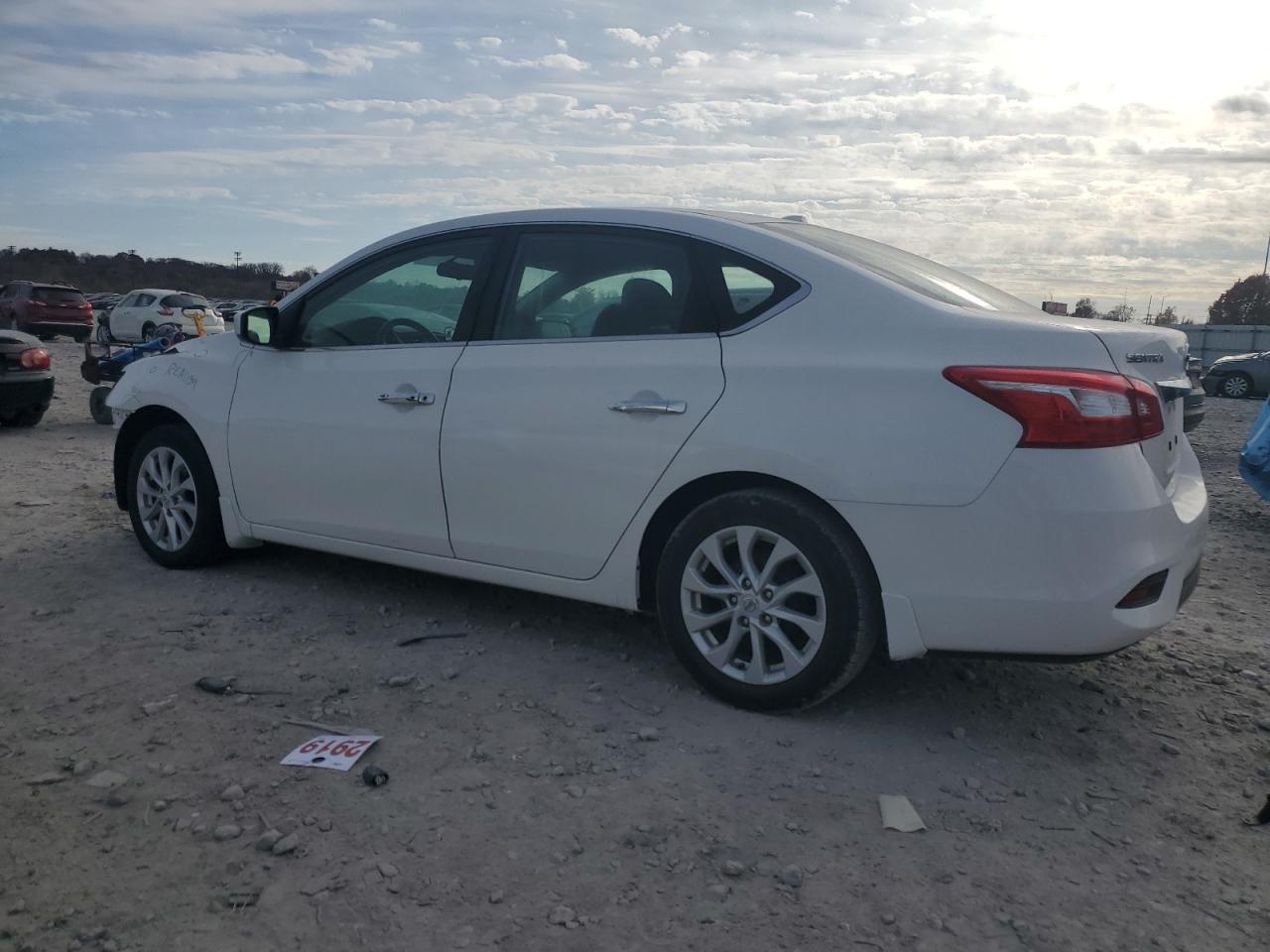 Nissan Sentra S Image 3