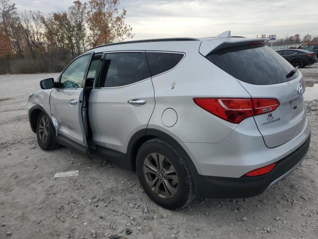 Hyundai SANTA FE Image 2