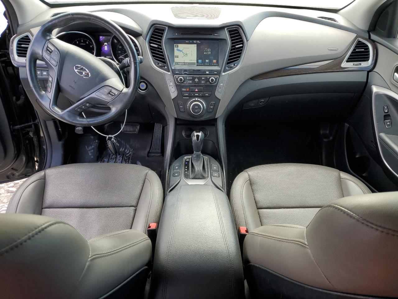 Hyundai SANTA FE Image 9