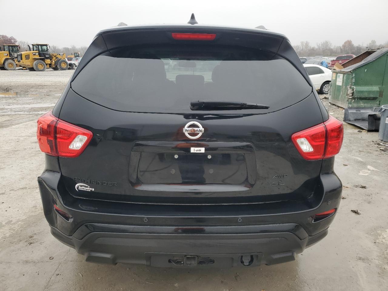 Nissan Pathfinder Sl Image 7