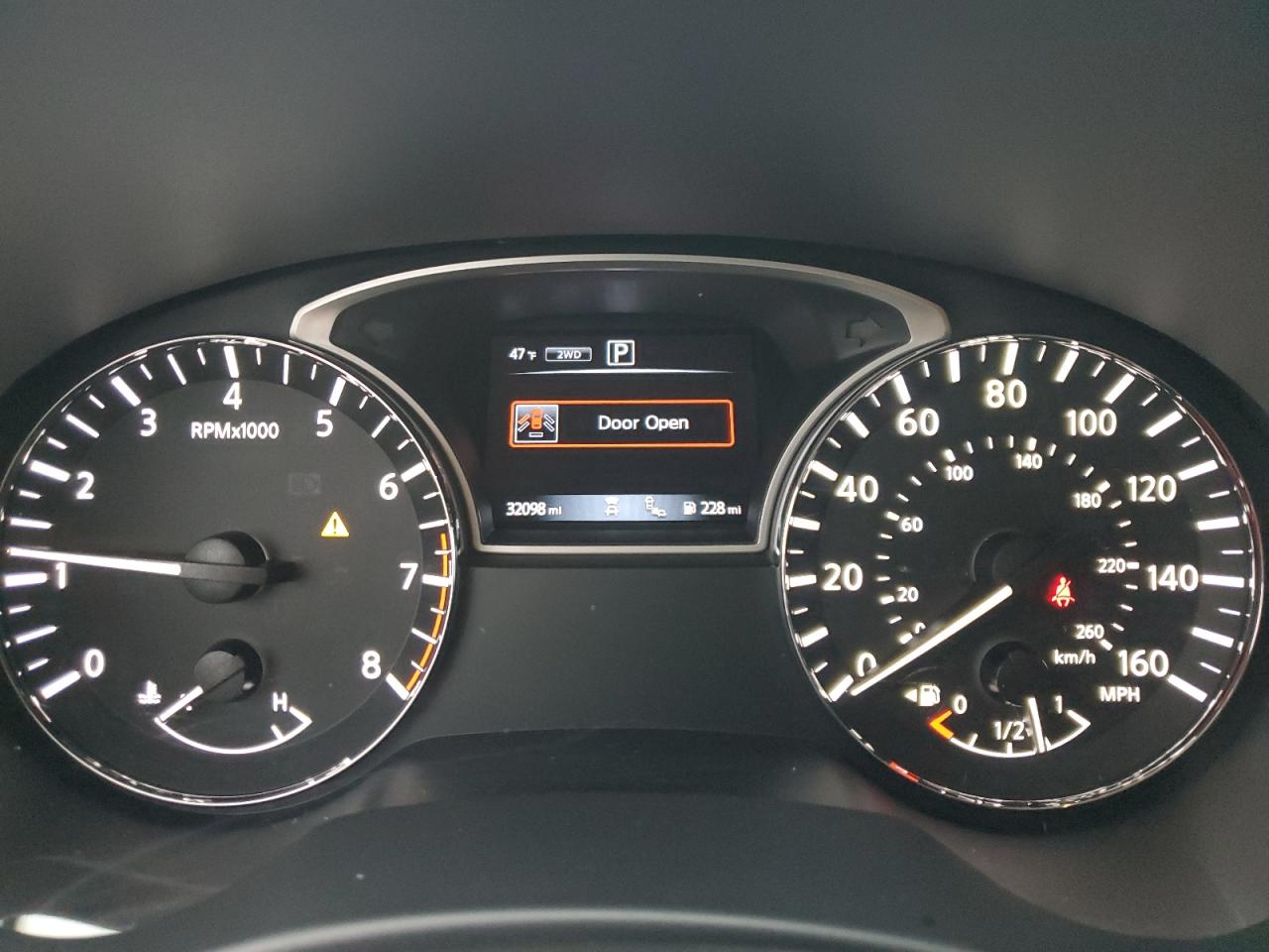 Nissan Pathfinder Sl Image 6