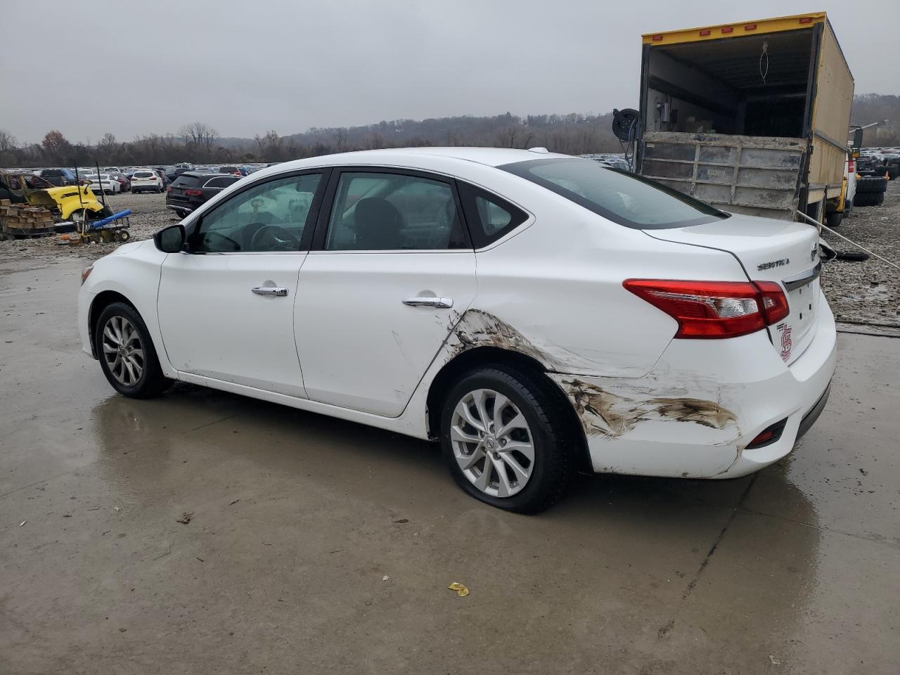 Nissan Sentra S Image 12