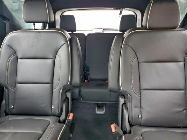 Chevrolet Traverse Premier Image 9