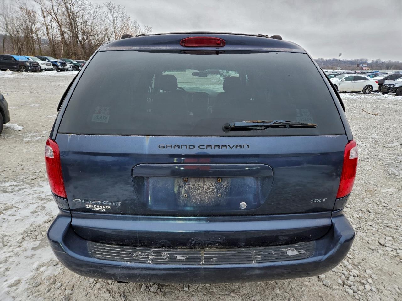 Dodge Caravan Sxt Image 9