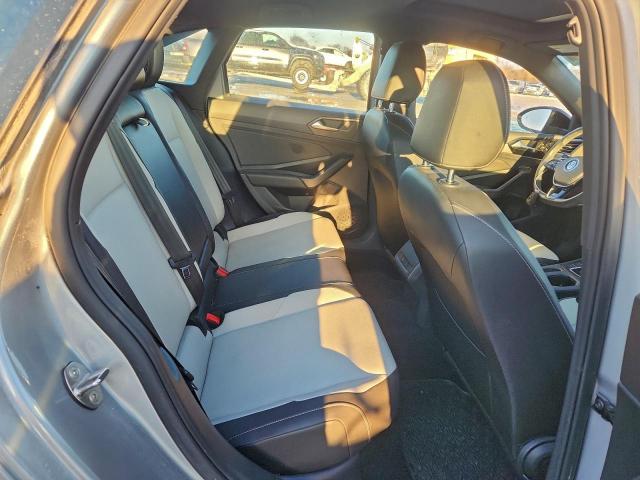 Volkswagen Jetta S Image 12