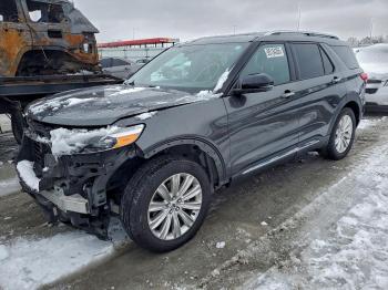  Salvage Ford Explorer