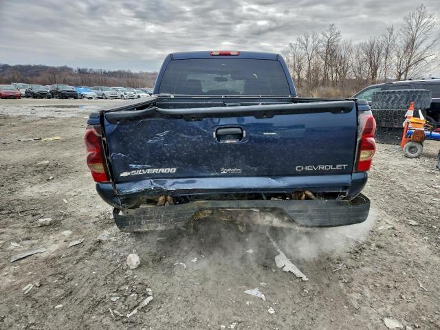 Chevrolet Silverado K1500 Image 11