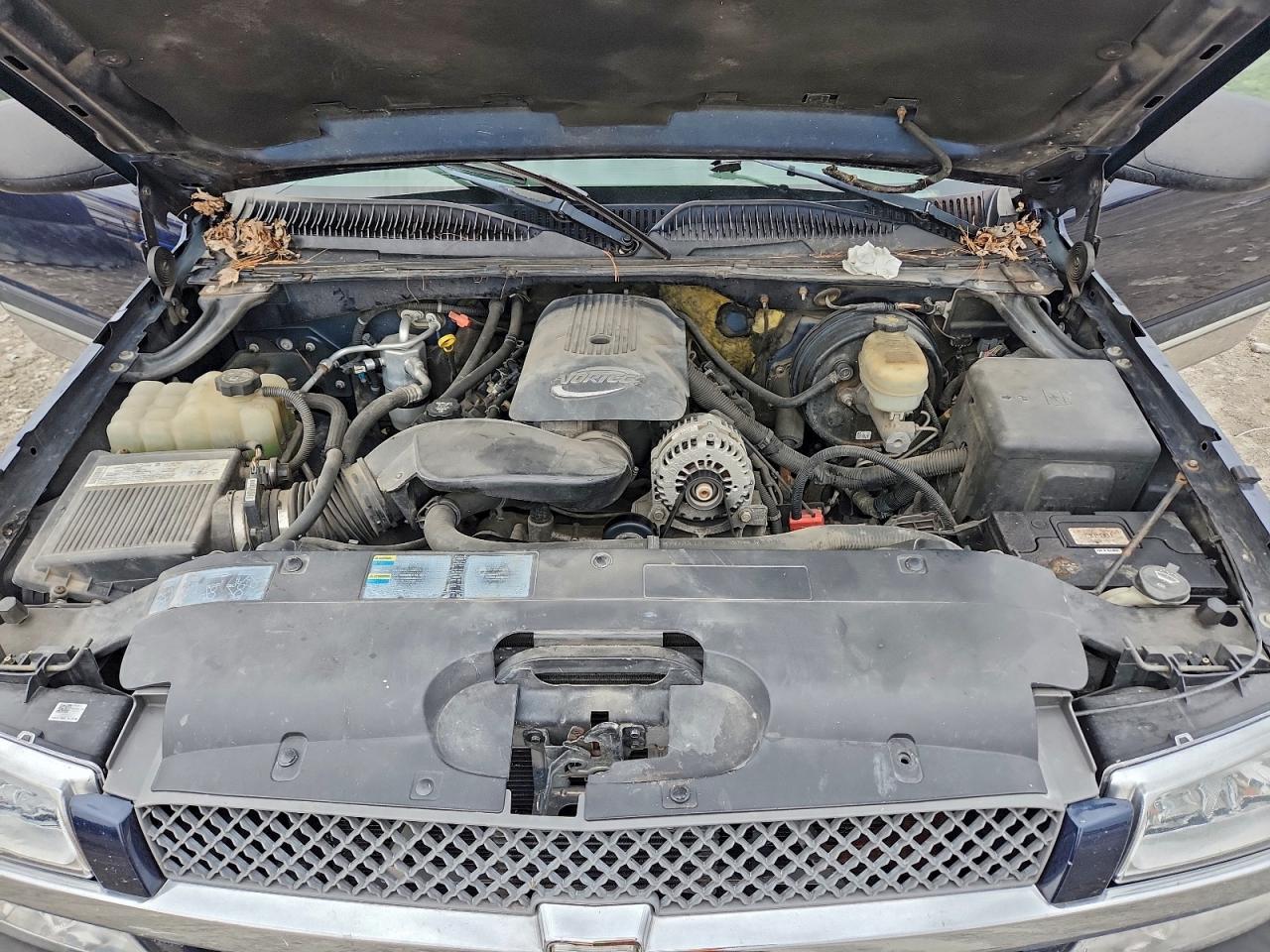 Chevrolet Silverado K1500 Image 7