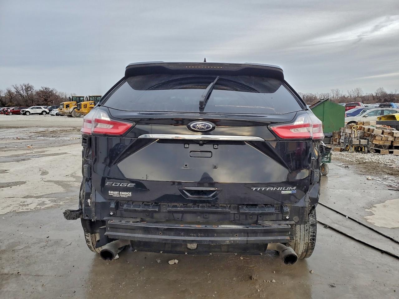 Ford Edge Titanium Image 4