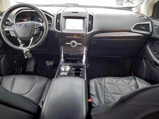 Ford Edge Titanium Image 9