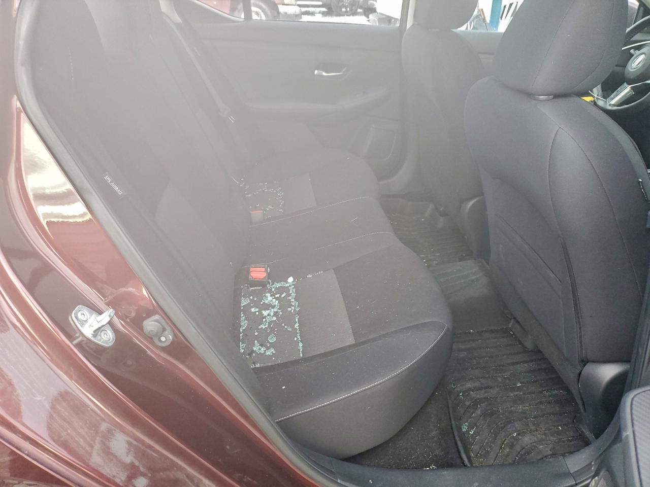 Nissan Sentra Sv Image 8