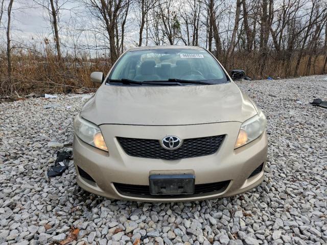 Toyota Corolla Base Image 8