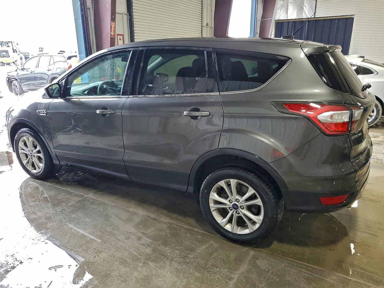 Ford Escape Se Image 12