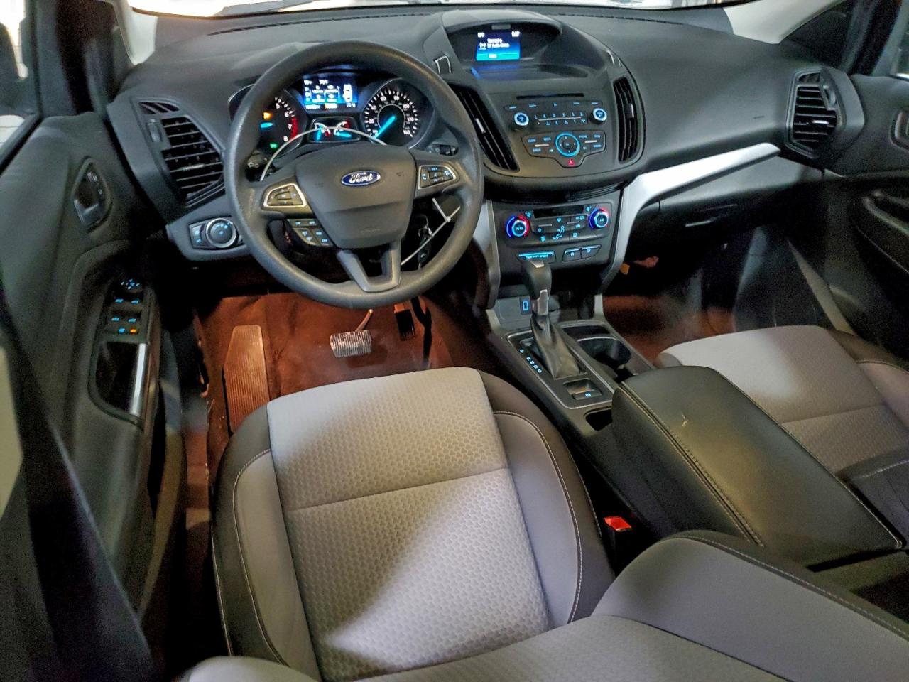 Ford Escape Se Image 5