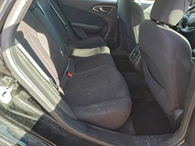 Chrysler 200 Limited Image 10