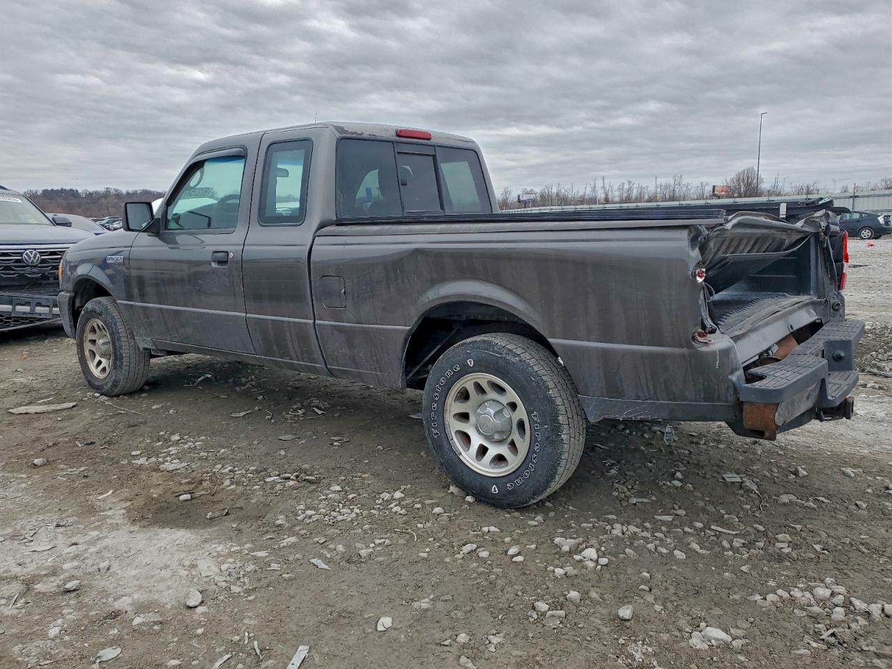 Ford Ranger Super Cab Image 3