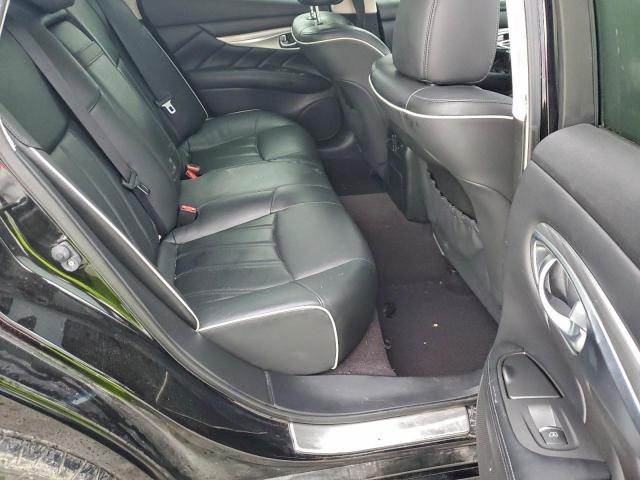 INFINITI Q70 3.7 Image 9