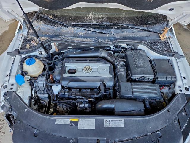 Volkswagen CC Luxury Image 4