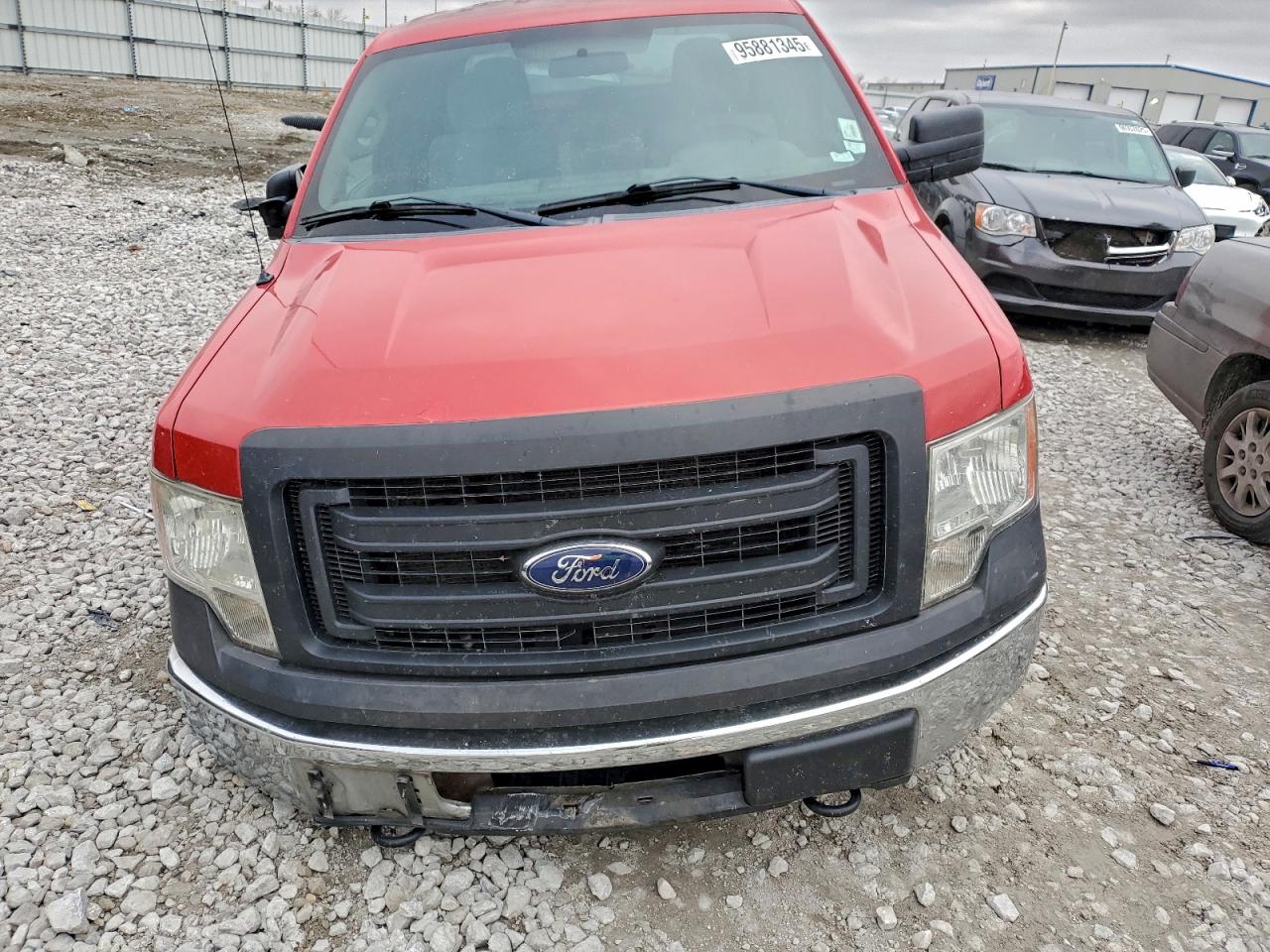 Ford F-150 Super Cab Image 2