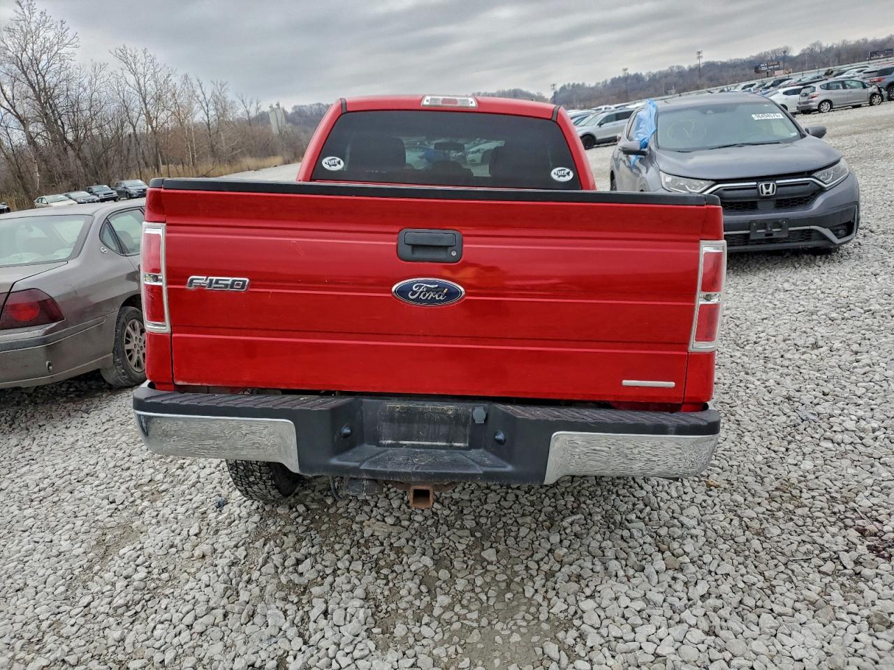 Ford F-150 Super Cab Image 10