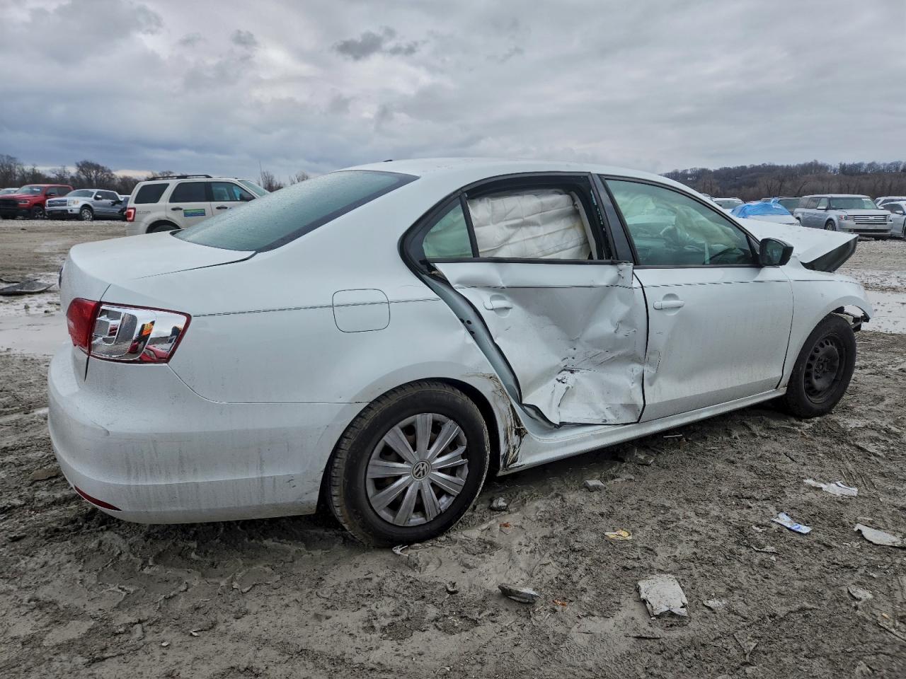 Volkswagen Jetta Base Image 4