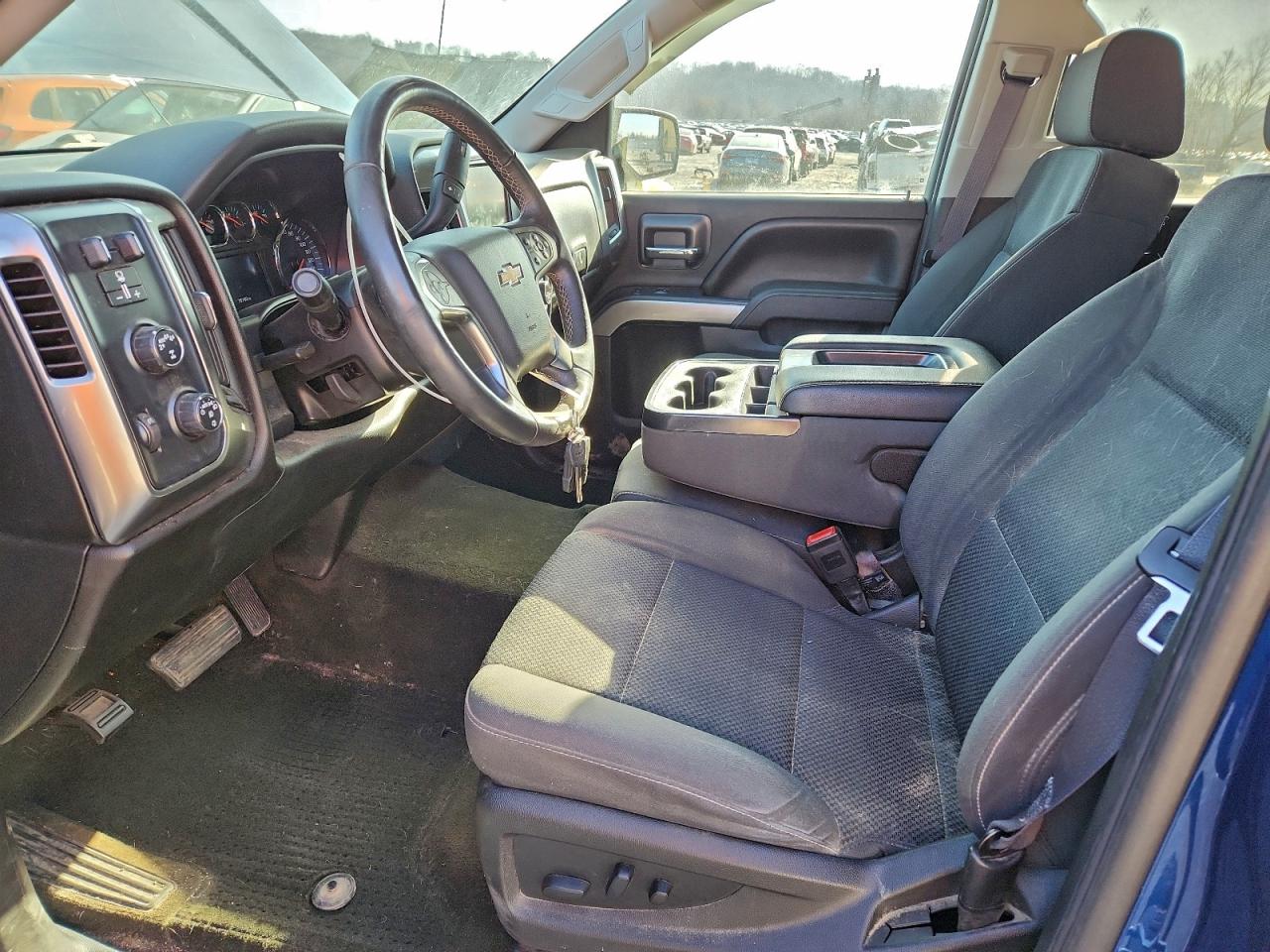 Chevrolet Silverado K1500 Lt Image 2