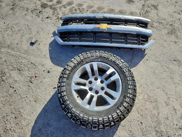 Chevrolet Silverado K1500 Lt Image 13