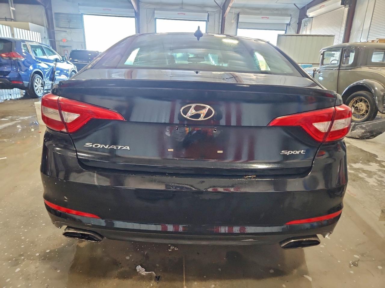 Hyundai SONATA Sport Image 2