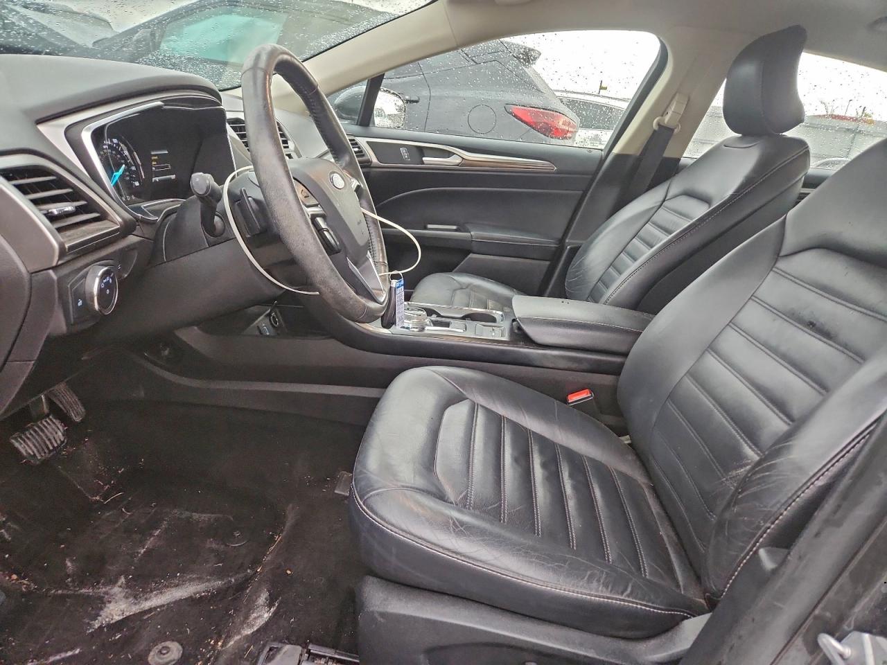 Ford Fusion Se Image 10