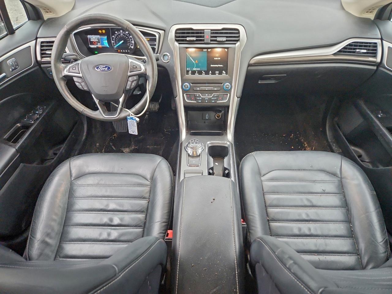 Ford Fusion Se Image 11