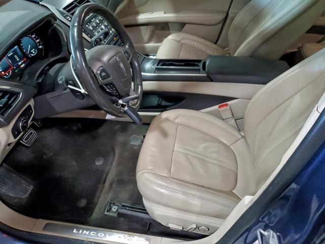 Lincoln MKZ Reserve Image 3